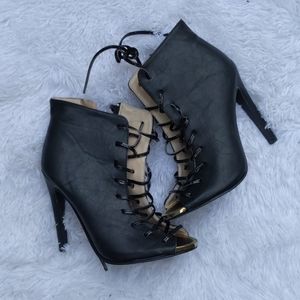 Black Tie Up Booties